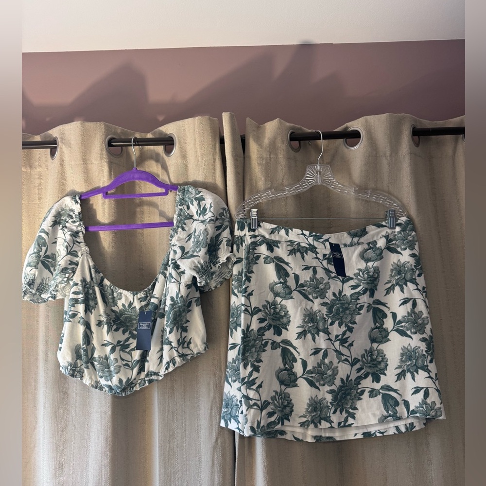 NWT Abercrombie & Fitch Green & White Matching Floral Set, XL